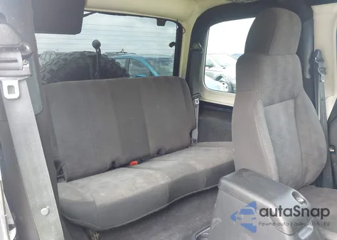 2004 Jeep Wrangler X из США, поврежденный, VIN 1J4FA39SX4P790573